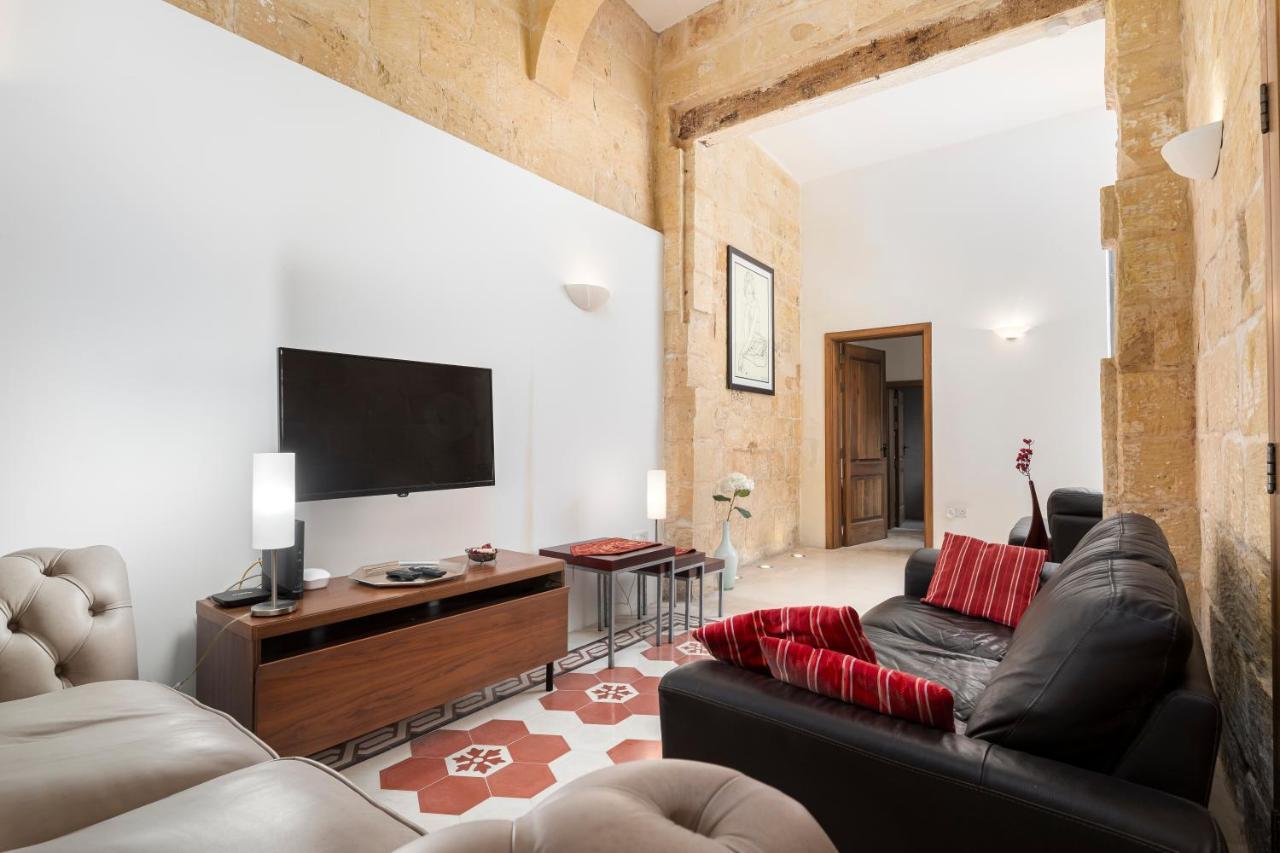 Traditional & Modern Maltese Townhouse - Rooftop Terrace And Sea Views, Close To Birgu Waterfront Cospicua Exteriör bild