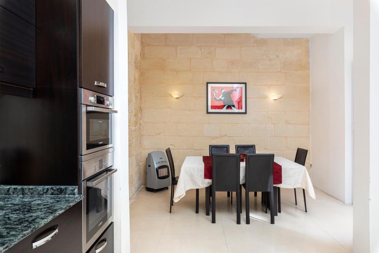 Traditional & Modern Maltese Townhouse - Rooftop Terrace And Sea Views, Close To Birgu Waterfront Cospicua Exteriör bild
